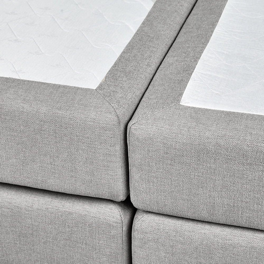 Letto Tessuto Grigio Chiaro 160 x 200 cm Imbottito Struttura Con Testiera Trapuntata E Materasso