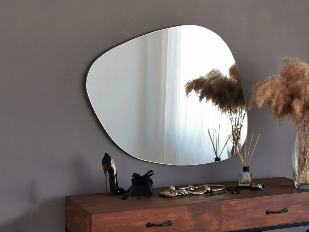 Moscufo, Specchio Forma Irregolare, 2.2x58h cm Bianco