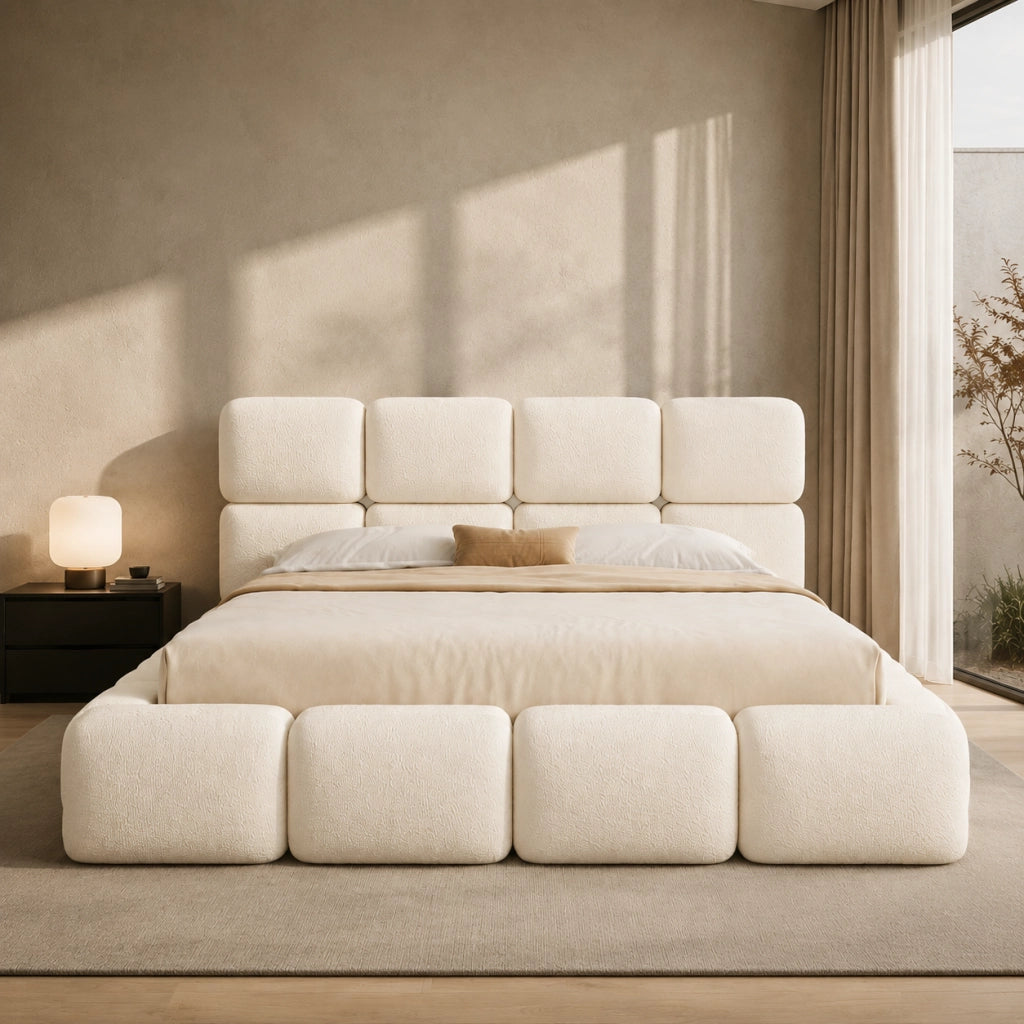 Letto matrimoniale imbottito 160x200 cm con contenitore idraulico; design nuvola bubble; tessuto bouclé bianco