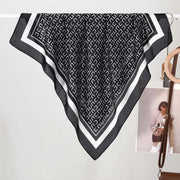 Eleganti e trendy sciarpe di seta da donna, realizzate in pura seta.