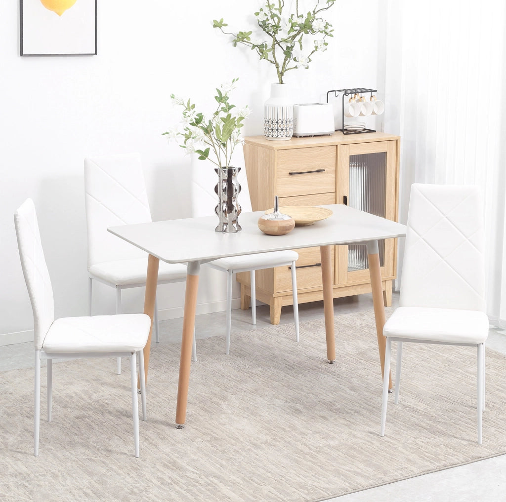 Set di 4 sedie da pranzo 50x41x97 cm con schienale alto; rivestimento in pelle rigenerata bianca