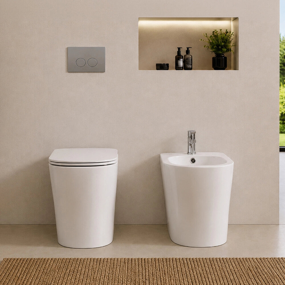 Wc filo muro profondità 48cm con scarico a terra tornado e sedile soft close Atami