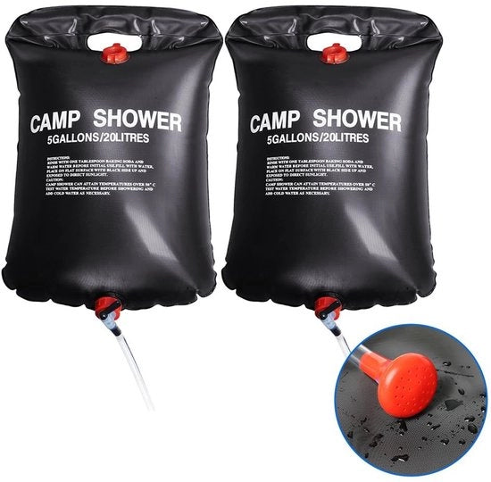 Kit di detersivo per doccia solare da 20 litri - Set da 2 pezzi - Doccia portatile a riscaldamento solare - Ideale per campeggiare - Resistente ai funghi - Alta pressione d'acqua - Zaino doccia