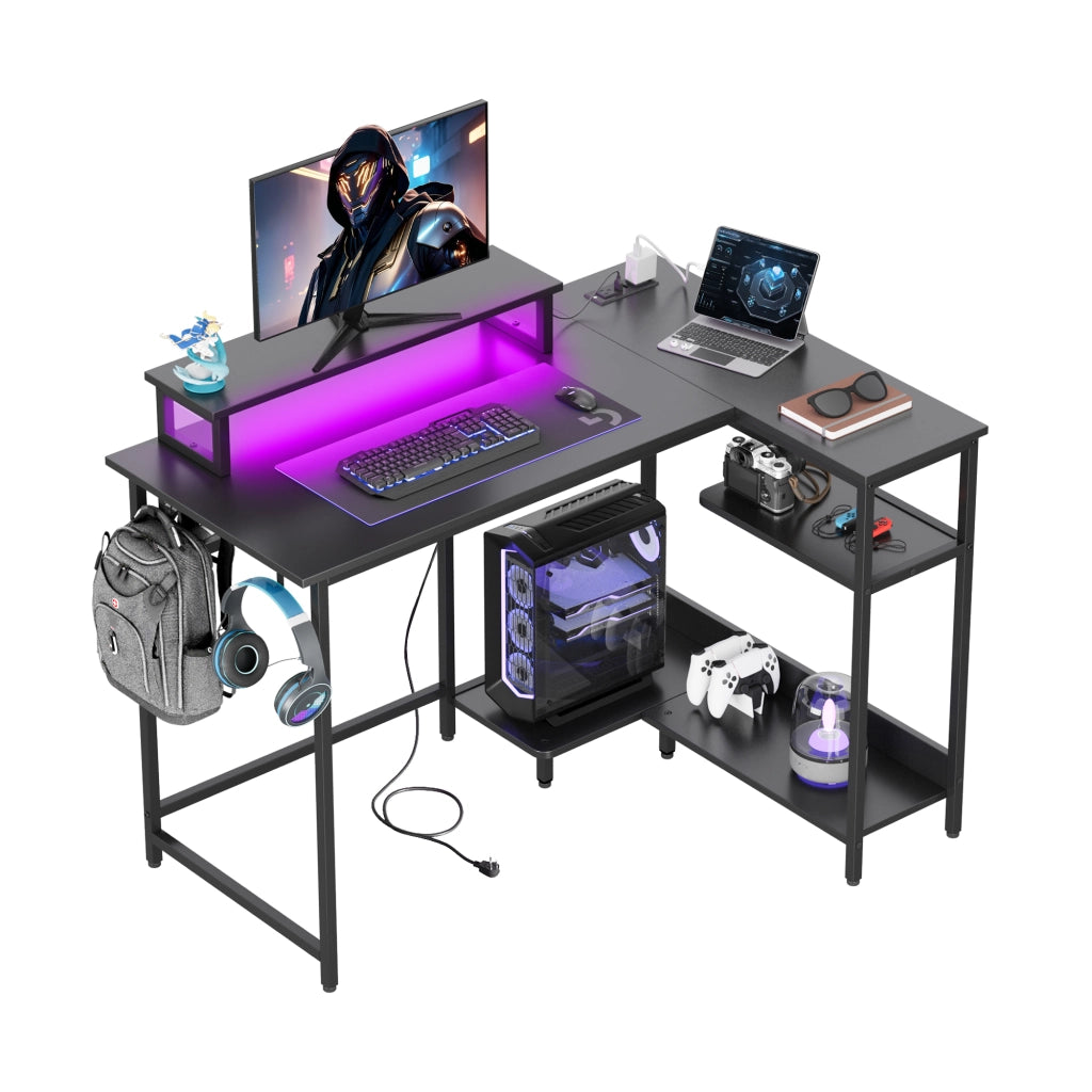 Scrivania Gaming Angolare L 110x80cm ¨C Xylo ¨C Nero con LED RGB, Prese, Supporto Monitor