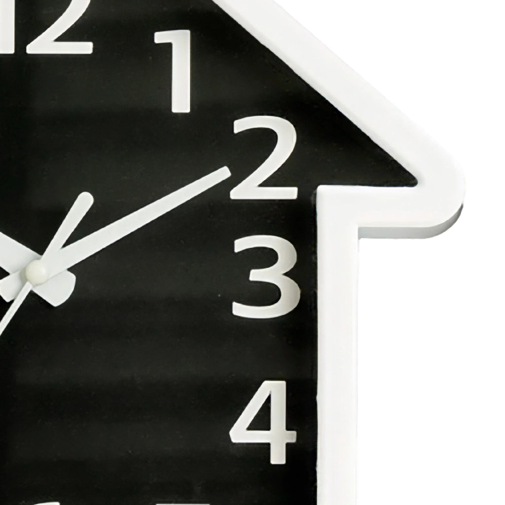Orologio da Parete a Forma di Casa 22x21 cm Design Moderno Bianco e Nero con Numeri Grandi Decorativo per Soggiorno Cucina Cameretta e Ingresso Nero