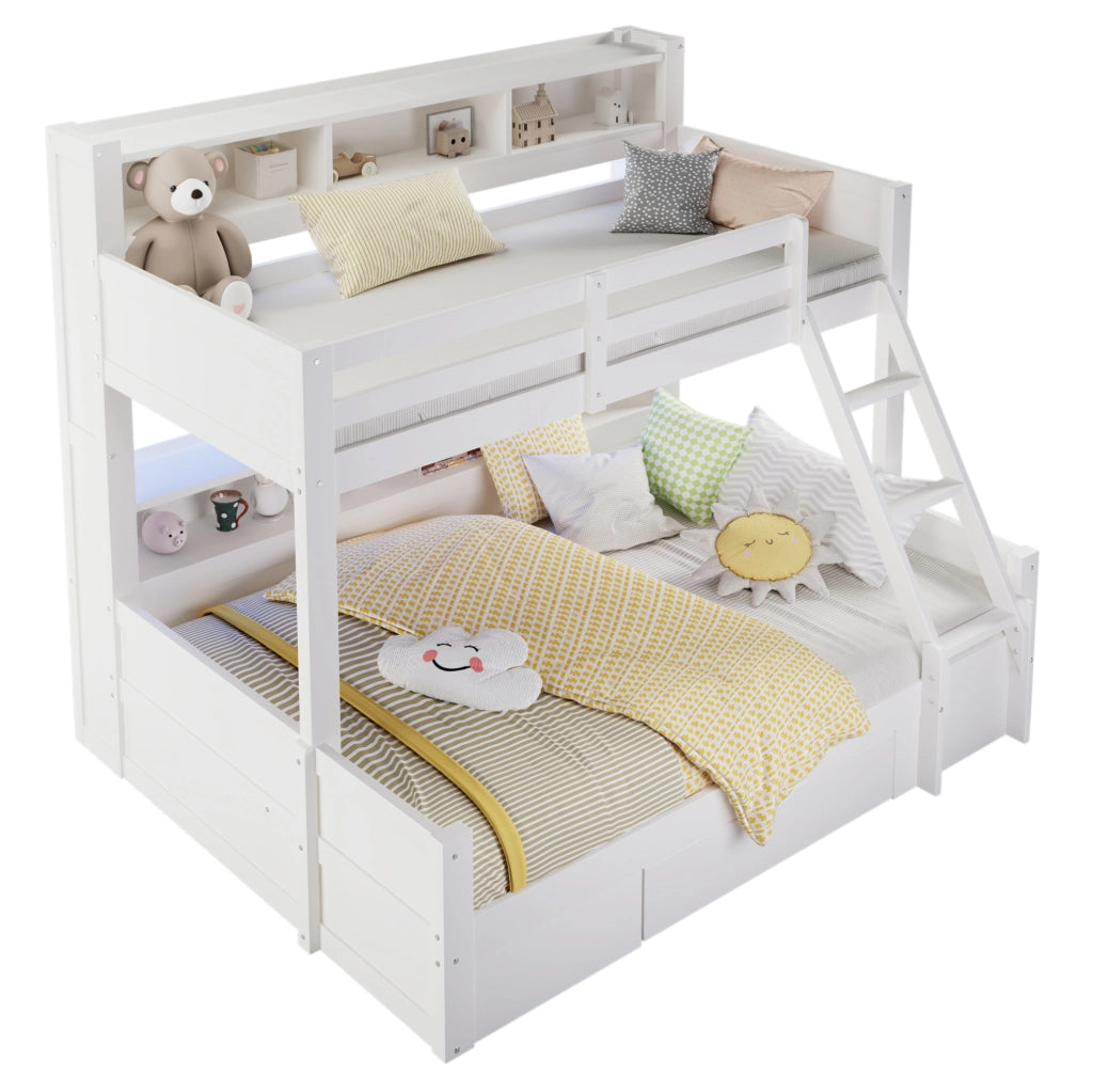 Letto a castello con letto inferiore da 140x200 cm e superiore da 90x200 cm; in legno di pino bianco