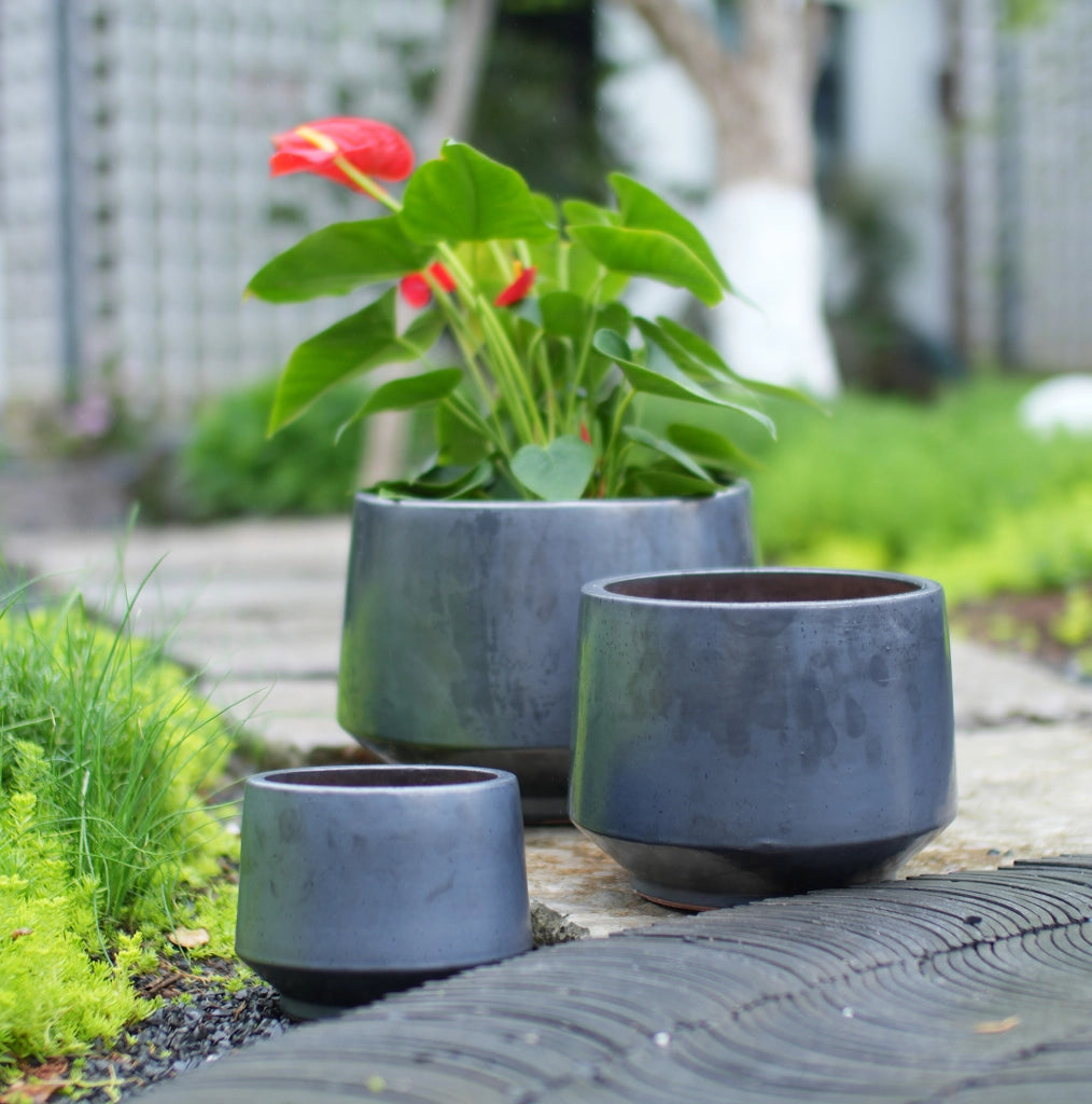 Set di 3 vasi in ceramica nera opaca Ø 38/28/22 cm, con foro di drenaggio