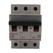 Interruttore magnetotermico 3P 13+13+25A Bticino