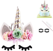 Decorazione di Tarta per Compleanno con Disegno di Rosa in Argento e Foglia di Menta