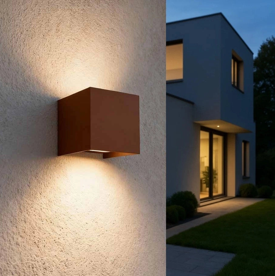 Applique LED 12W CCT per esterni IP65 colore marrone ruggine cubo up & down doppia luce regolabile lampada da parete
