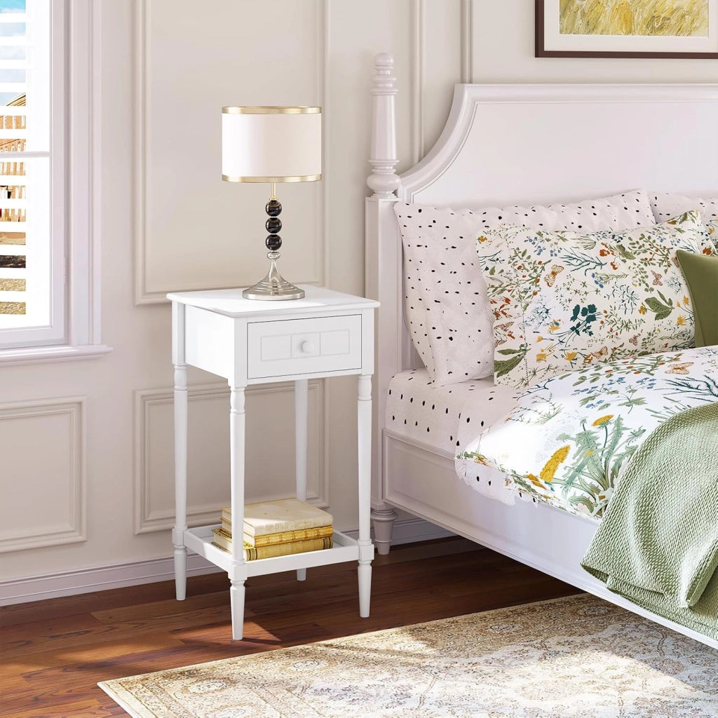 Comodino Alto con Cassetto e Ripiano Aperto, Tavolino da Divano 35x35x70,5cm, Tavolino da Salotto Bianco per Camera da Letto, Soggiorno, Stile Barocco, Gambe in Legno Massello, NTS09ws