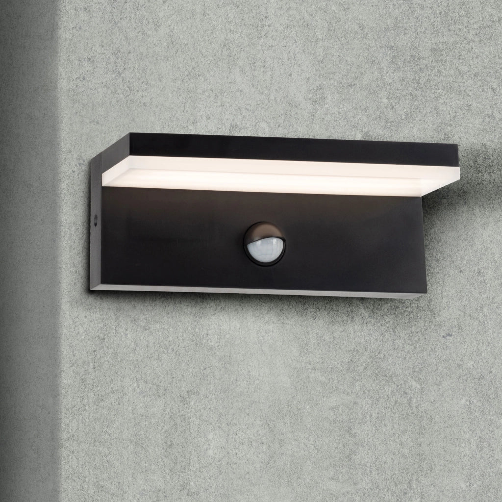 Applique esterna LED PIR nera 4000K 10W Polux TESA Q