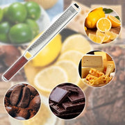 Raspante per formaggio a forma di parmesano con funzione di raspante per limone - raspante per cucina in acciaio inossidabile con manico in silicone e protezione di copertura - Nero - set da 2 pezzi