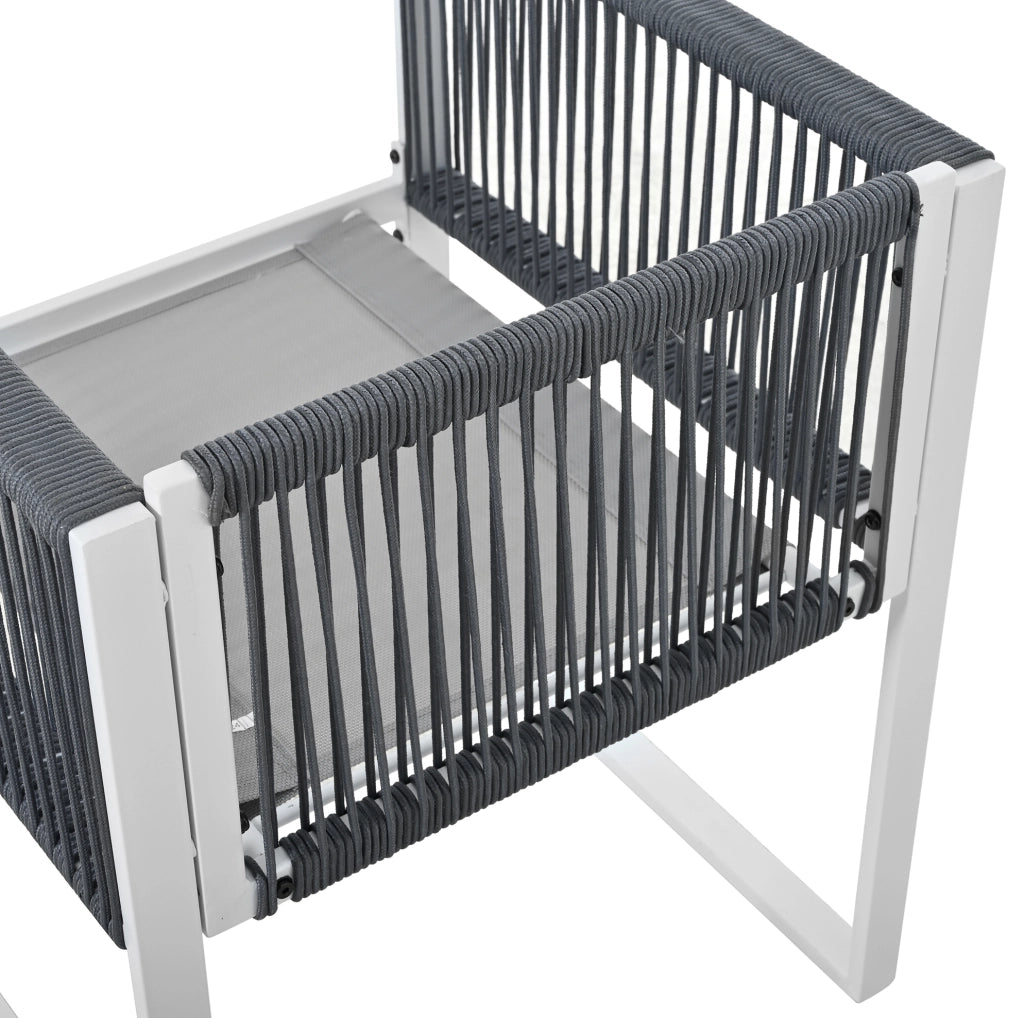 Set da pranzo da esterno 7 pezzi con tavolo in vetro temperato e 6 sedie; grigio e bianco