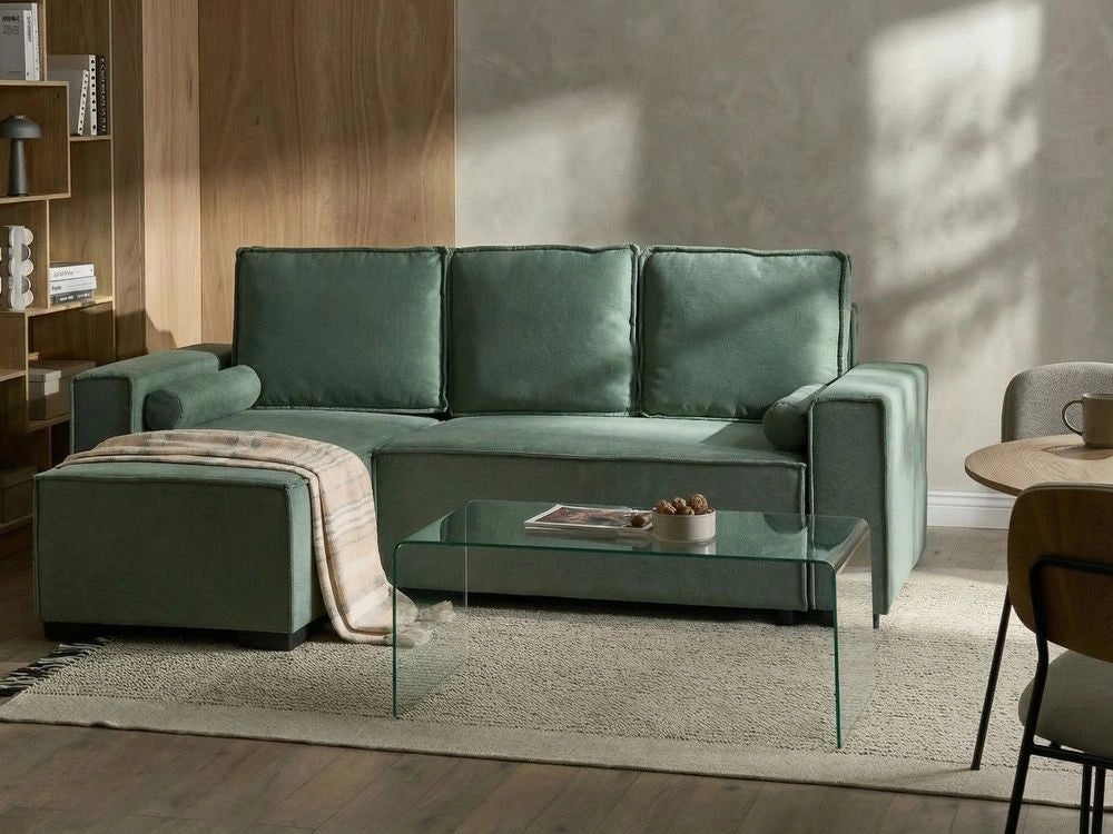 Divano letto angolare a 3 posti con rivestimento in tessuto verde chiaro, lato destro, con braccioli contenitore reversibili, stile moderno per soggiorno