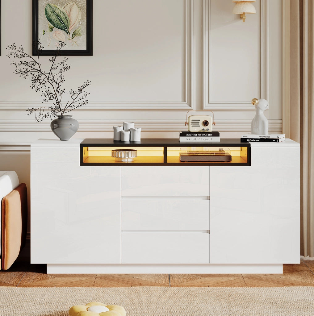 Credenza 140x40x68 cm con LED e ripiani regolabili in truciolato bianco e nero