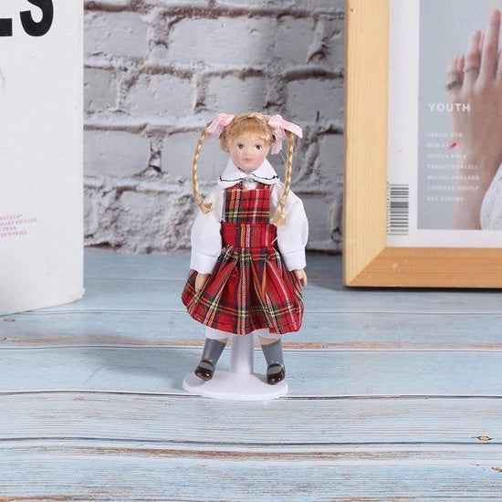 Miniatura Porseleinoide Poppe con Vestito - Supporto Stabile - Costruzione Elegante - Miniatura Poppe
