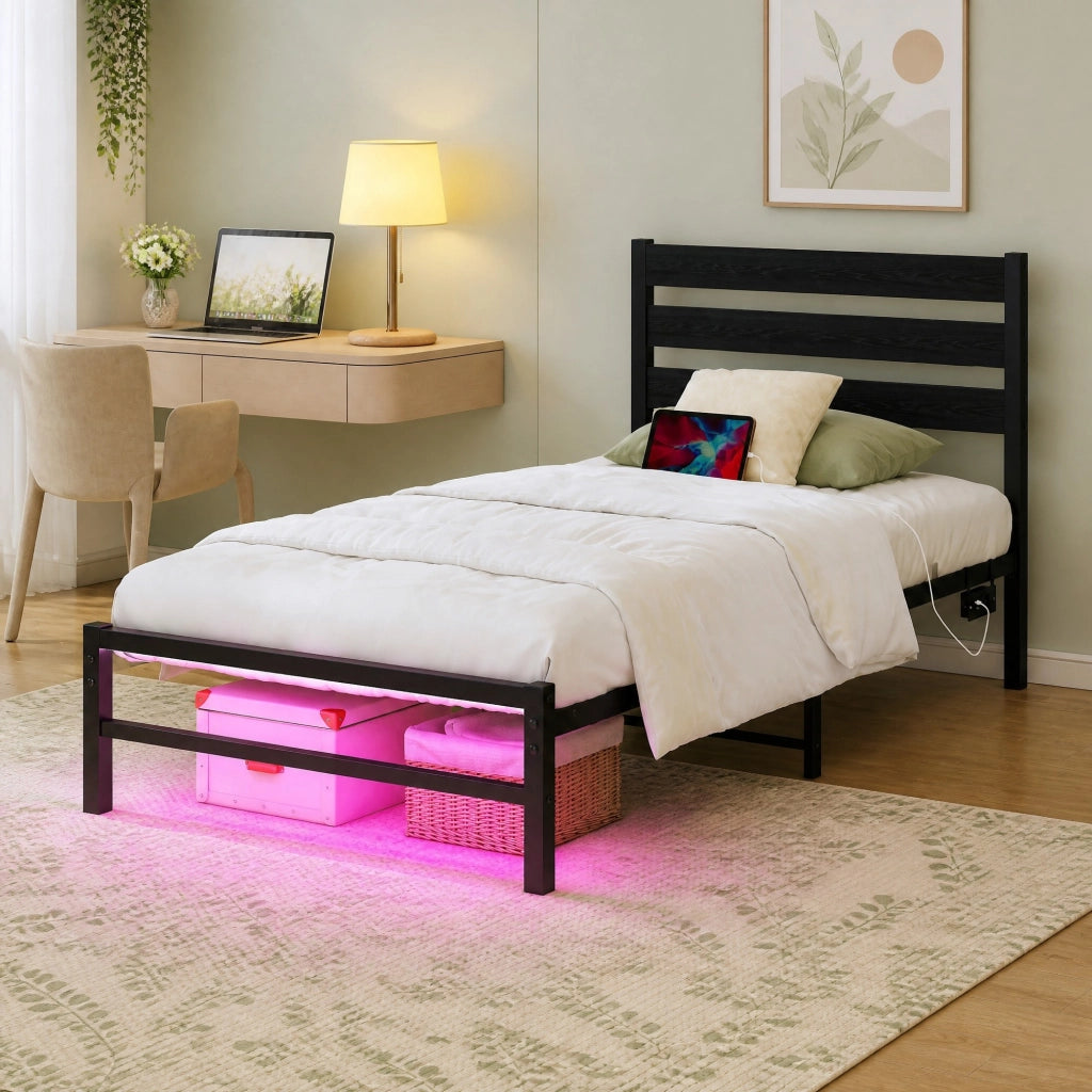 LETTO 90x200 cm in metallo nero con testiera in legno, LED RGB e USB