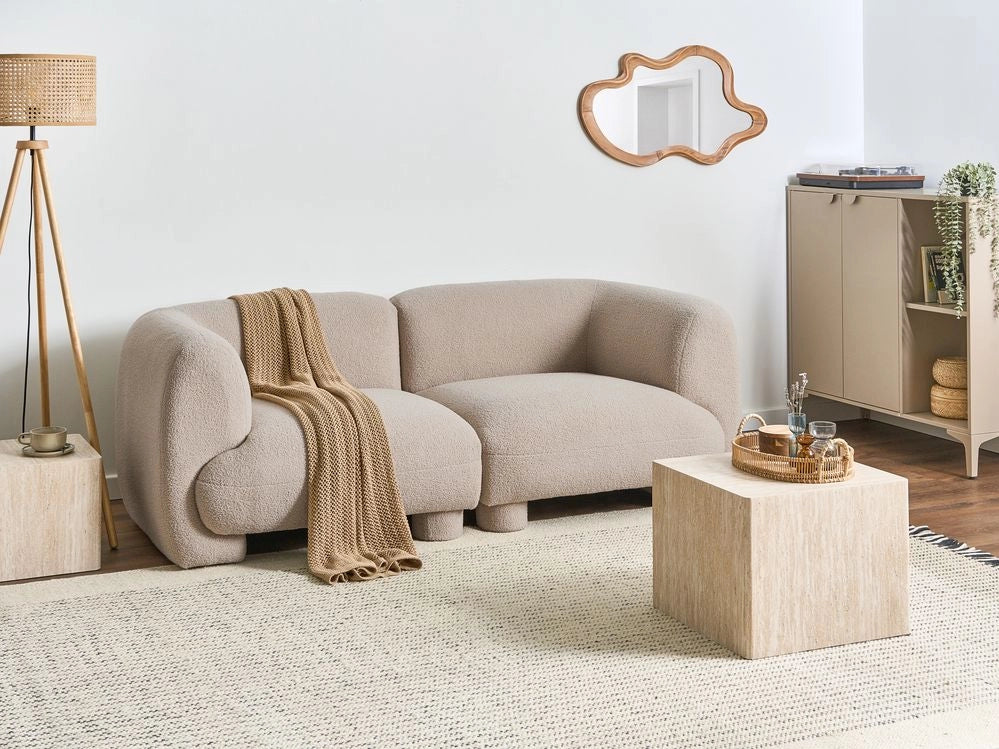 Divano modulare bouclé a due posti profilo ribassato forma organica beige