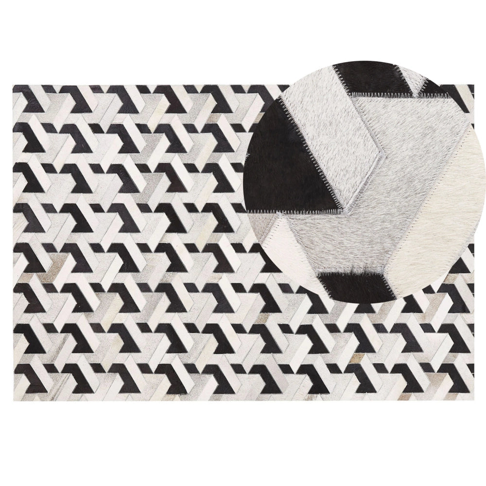 Tappeto tappetino Pelle Bovina Nera e Bianca 140 x 200 cm Motivo Geometrico Patchwork