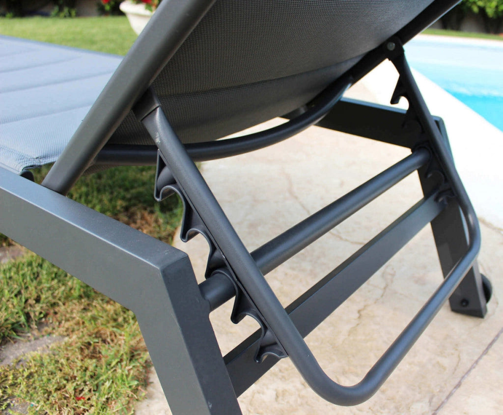 Lettino Prendisole da Giardino Formentera Impilabile 198x61x34/95 h cm in Alluminio Antracite