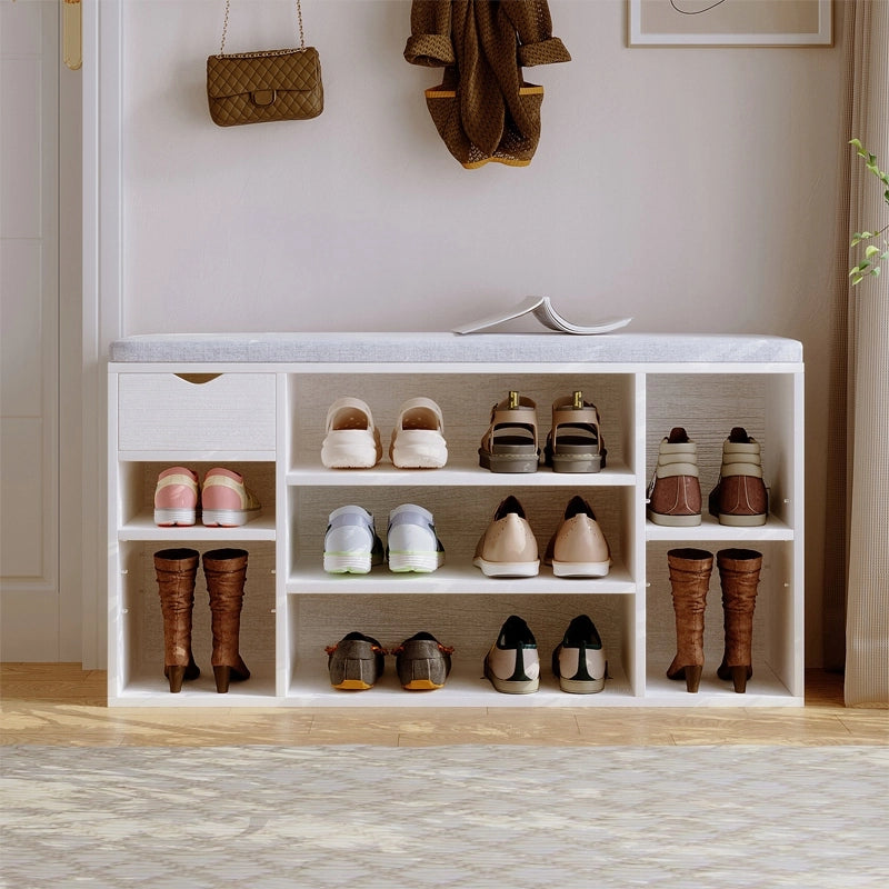 Scarpiera con seduta in stile loft, bianca, panca per ingresso, moderna