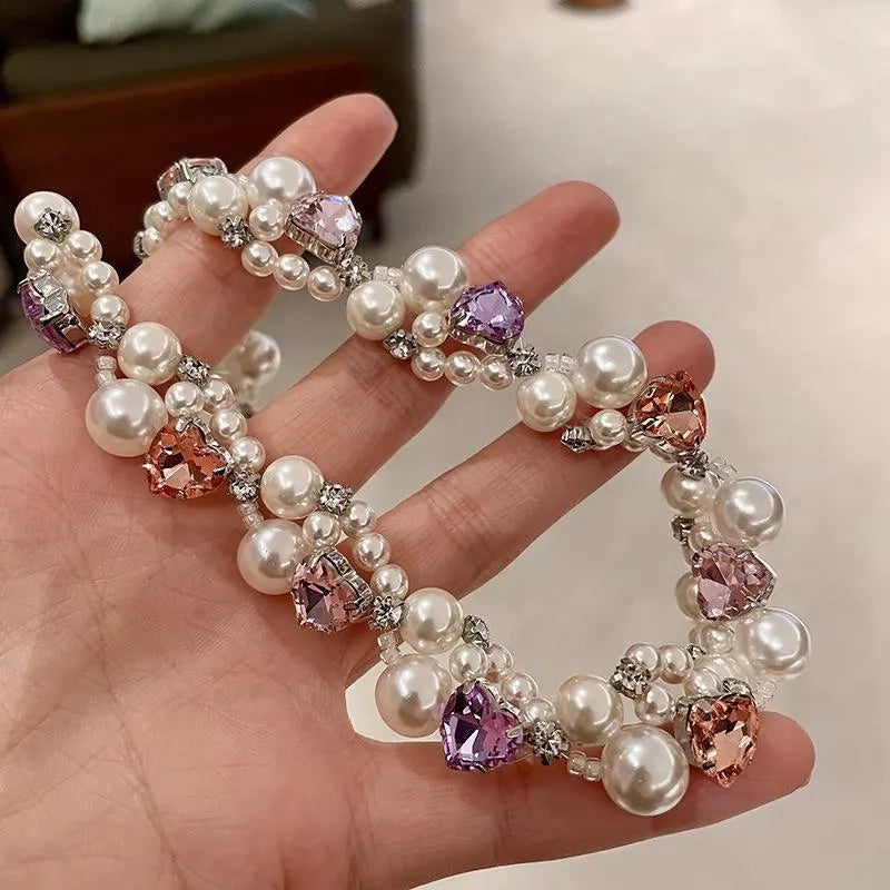 Collana con cuore di macaron e perle, realizzata a mano: gioielli colorati con perline