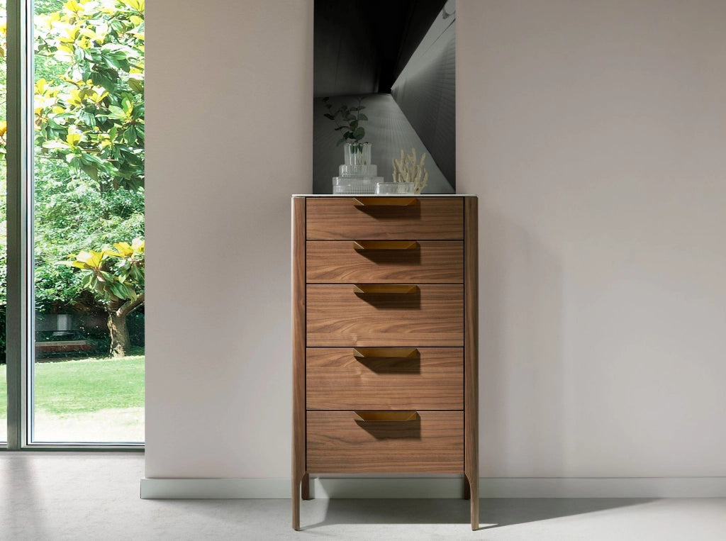 Chiffoniere in noce con piano in vetro effetto marmo