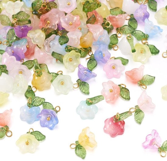 Charms di Fiore 100 pezzi - Sospensori in Acrilico - Pendenti Decorativi - Creazione di Gioielli - Leggero - Disegno di Fiore a Trompeta