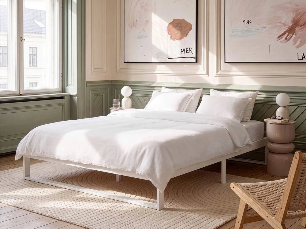 Letto matrimoniale in legno di pino 180 x 200 cm bianco stile minimalista