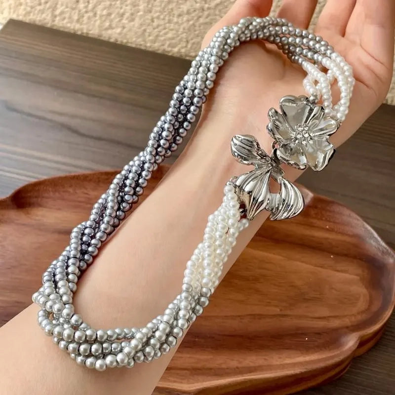 Collana vintage multistrato di perle: regalo di compleanno con fiore di diamanti