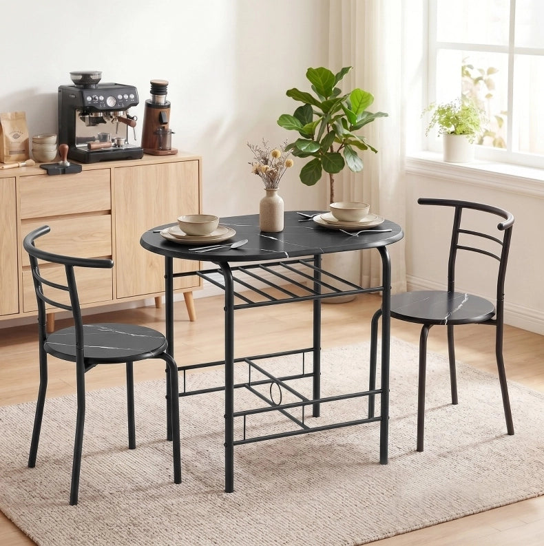 Set tavolo da pranzo con 2 sedie e ripiano effetto marmo nero