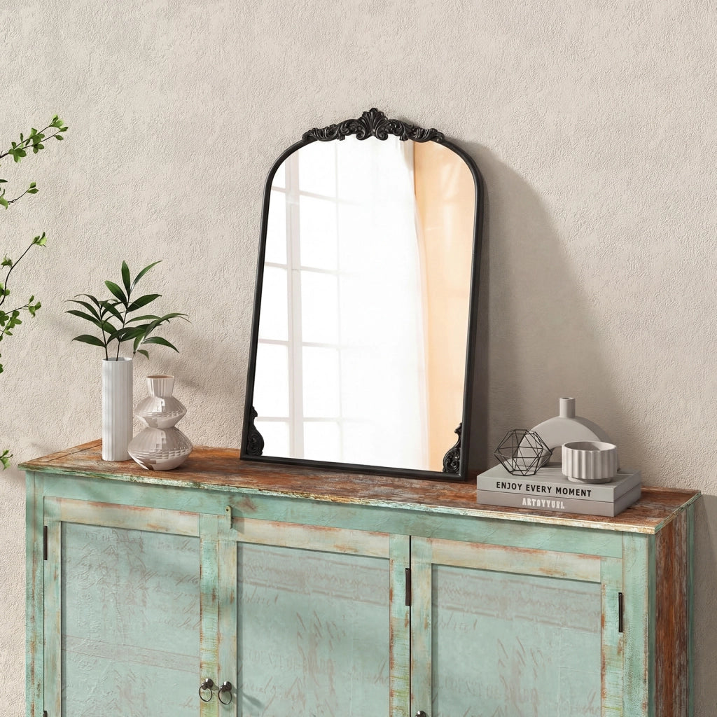 Specchio da parete ad arco barocco ornato con cornice in metallo, Specchio da parete 76 x 51 cm Nero
