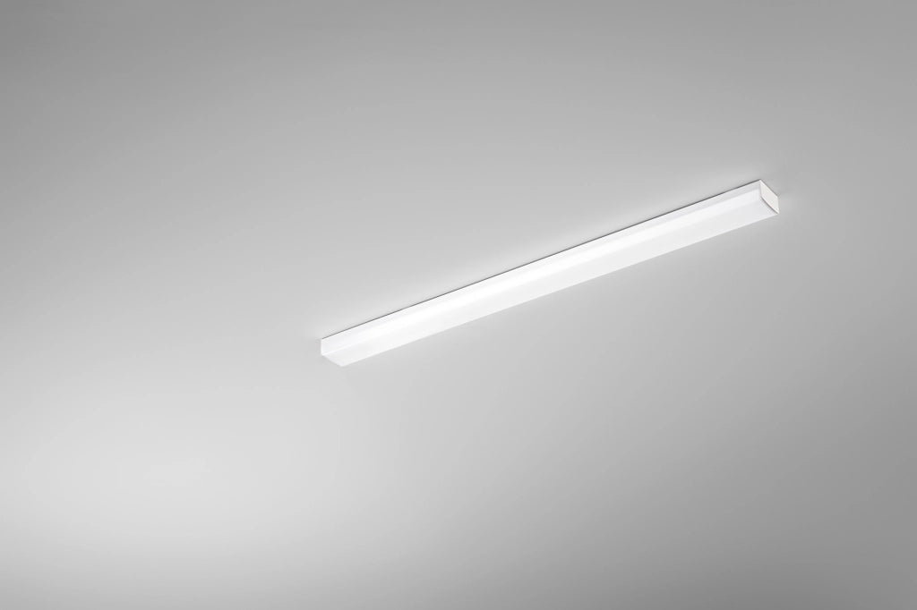 BARRA LED SOTTOPENSILE REGGY BIANCO 27W 3400LM CCT 3000-4200-6500K 89X6X3,6 CM.