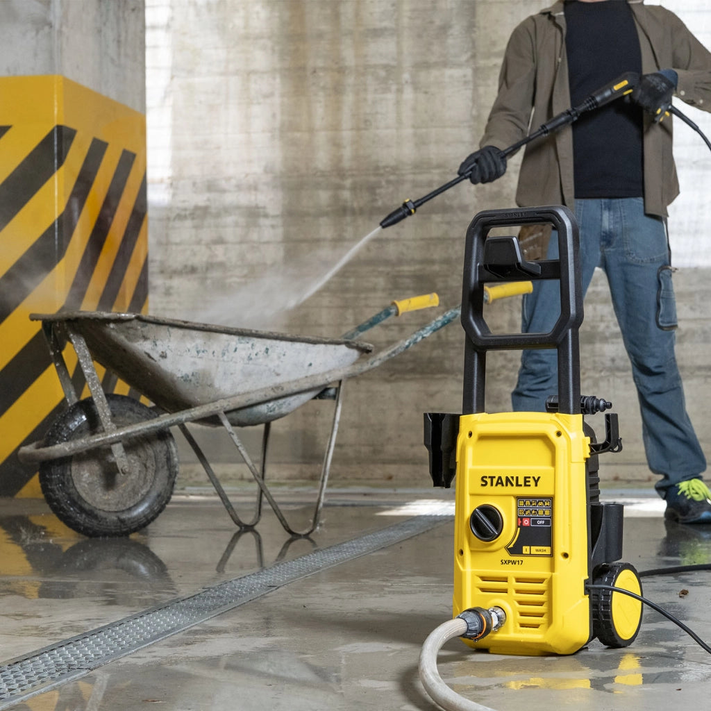 Stanley Idropulitrice SXPW17 ad Alta Pressione, per Auto ed Esterni Casa (1700 W, 130 bar, 450 l/h) Modello 2026