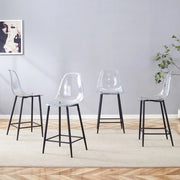 Set di sgabelli da bar trasparenti con struttura in metallo nero, design moderno
