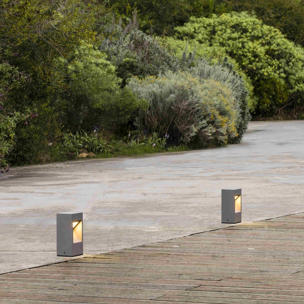 CAST 300, Paletto per Esterni, Faro Barcelona