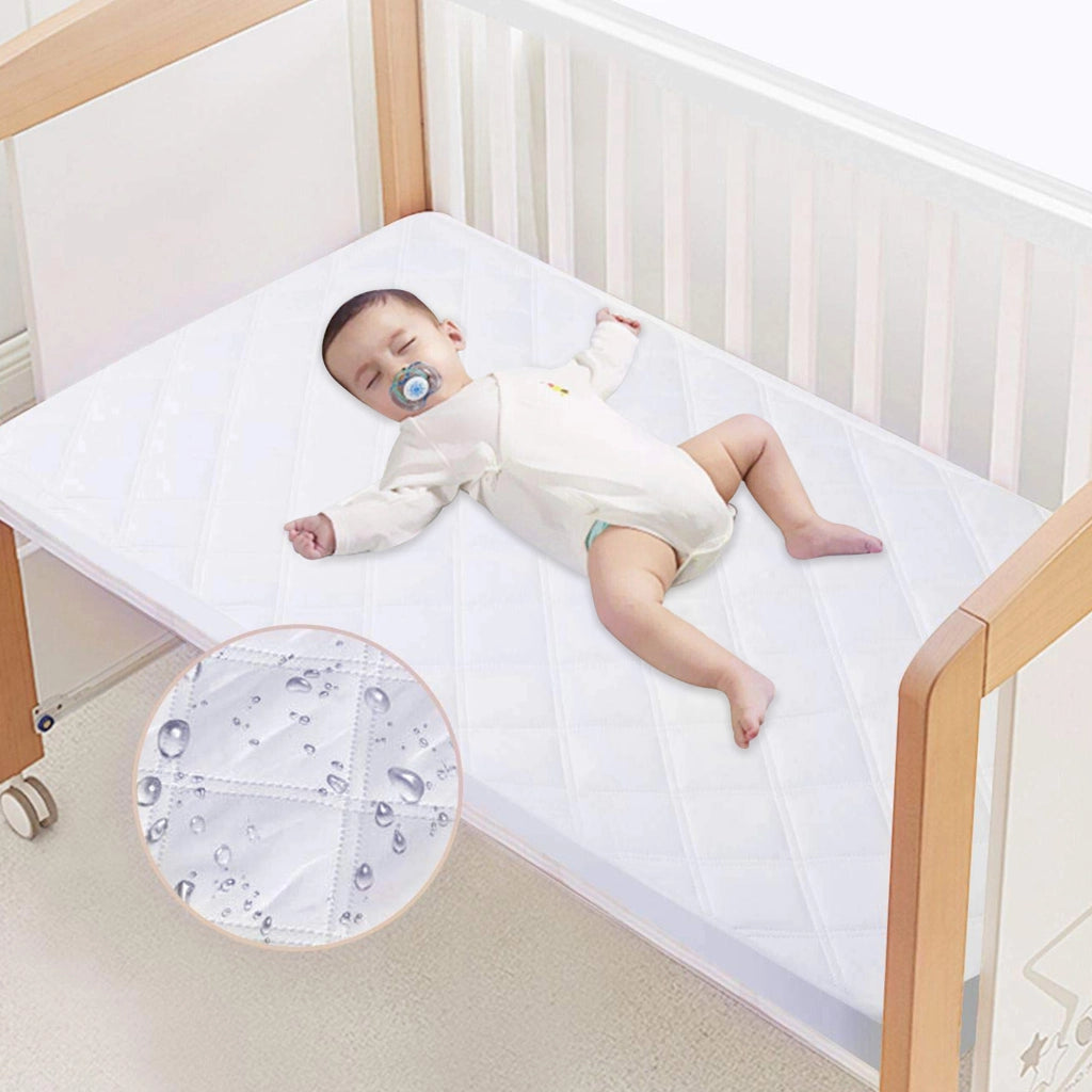 Coprimaterasso Neonati Impermeabile Trapuntato Lettino Culla 60x120 Cm  Antiacaro Micro Traspirante Silenzioso Barriera Liquidi Angoli Elasticizzati SalvaPipi Salva Proteggi Materasso Bambino Bianco - 2 Pezzi