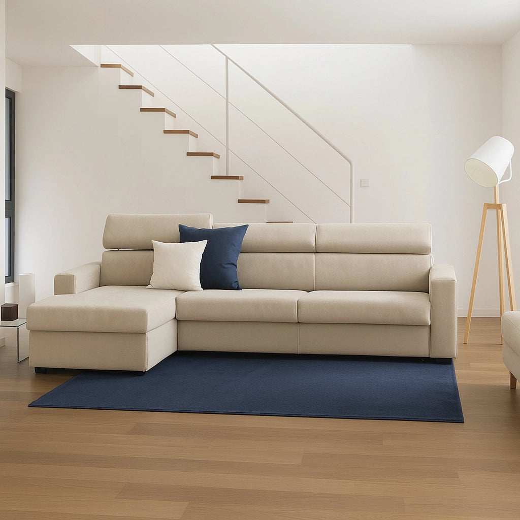 Divano fisso Akela, Divano ad angolo, Made in Italy, SofÒ  Soggiorno con chaise longue, in tessuto imbottito - Penisola contenitore Sinistra, con Braccioli standard, cm 280x95h85
