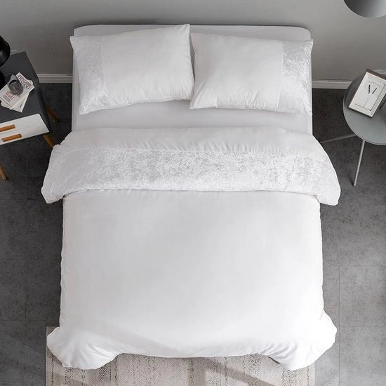 Set di coperte 135 x 200 cm bianco patchwork velluto e microfibra con copertina in pile liscia stile moderno set a due pezzi con chiusura a lampo e cuscini 80 x 80 cm