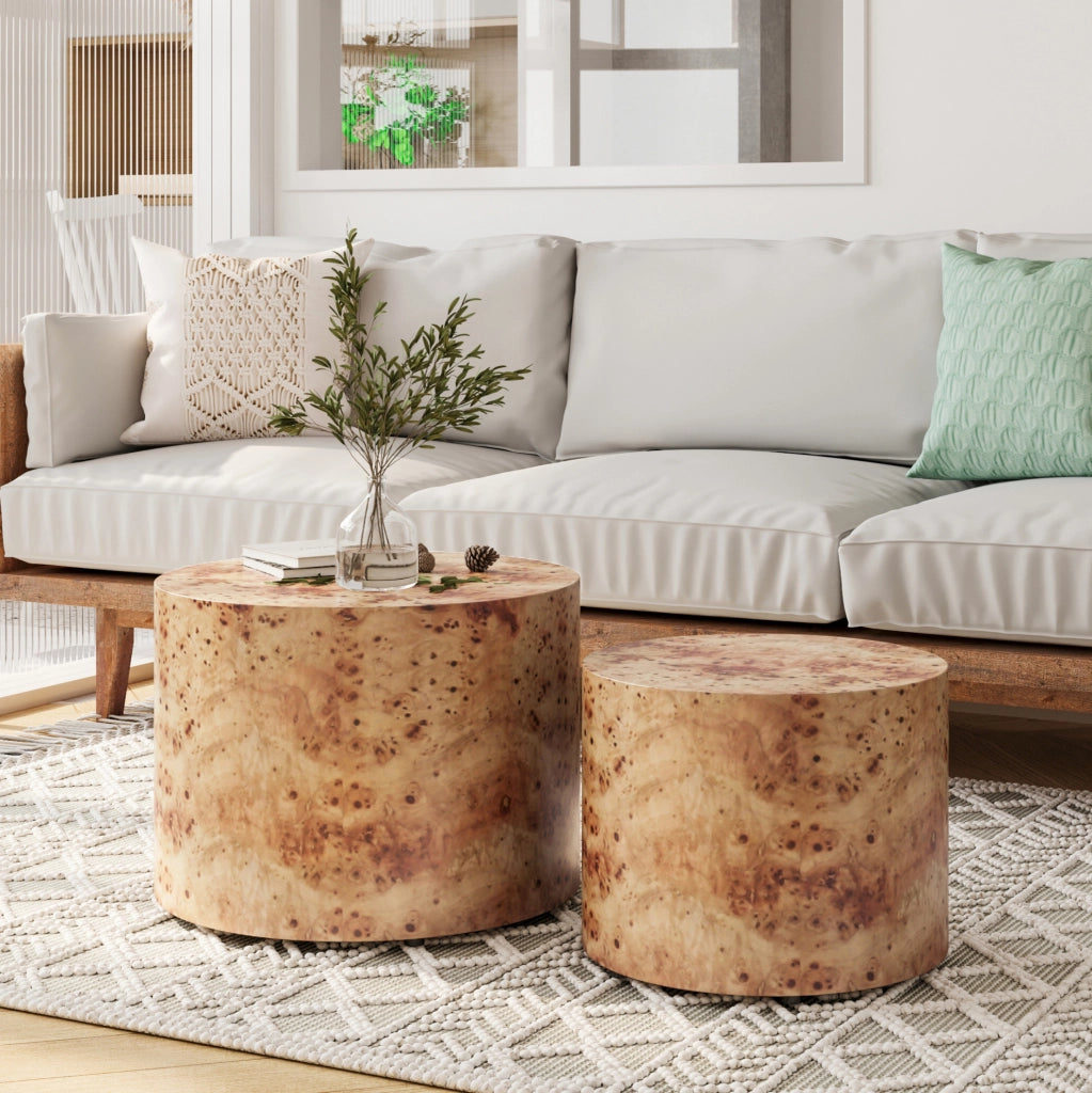 Set di 2 tavolini impilabili; design farmhouse; legno naturale
