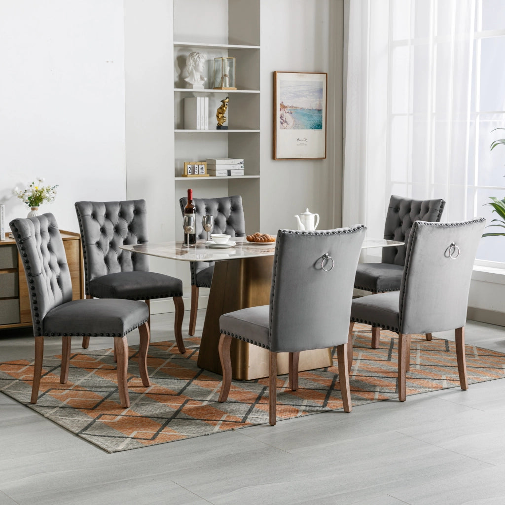Sedia da pranzo in velluto con anello posteriore e rivetti decorativi, gambe in legno massiccio, Grigio