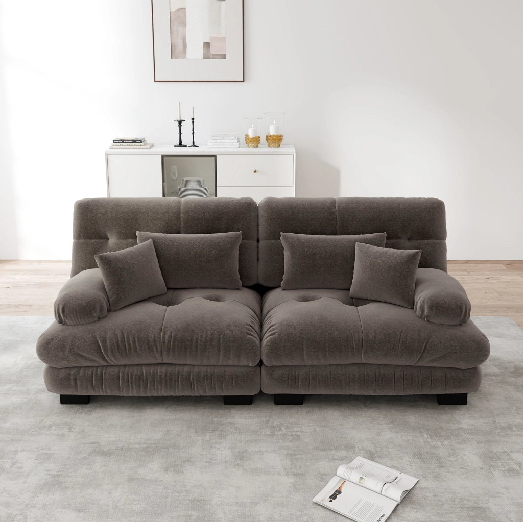 Divano modulare 220x77x81 cm in chenille marrone con cuscini lombari e decorativi