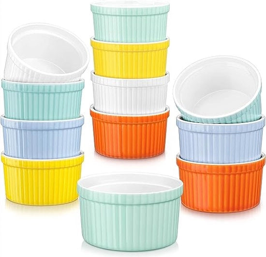 set di piatti per cucina, pranzo, aperitivo e uso quotidiano