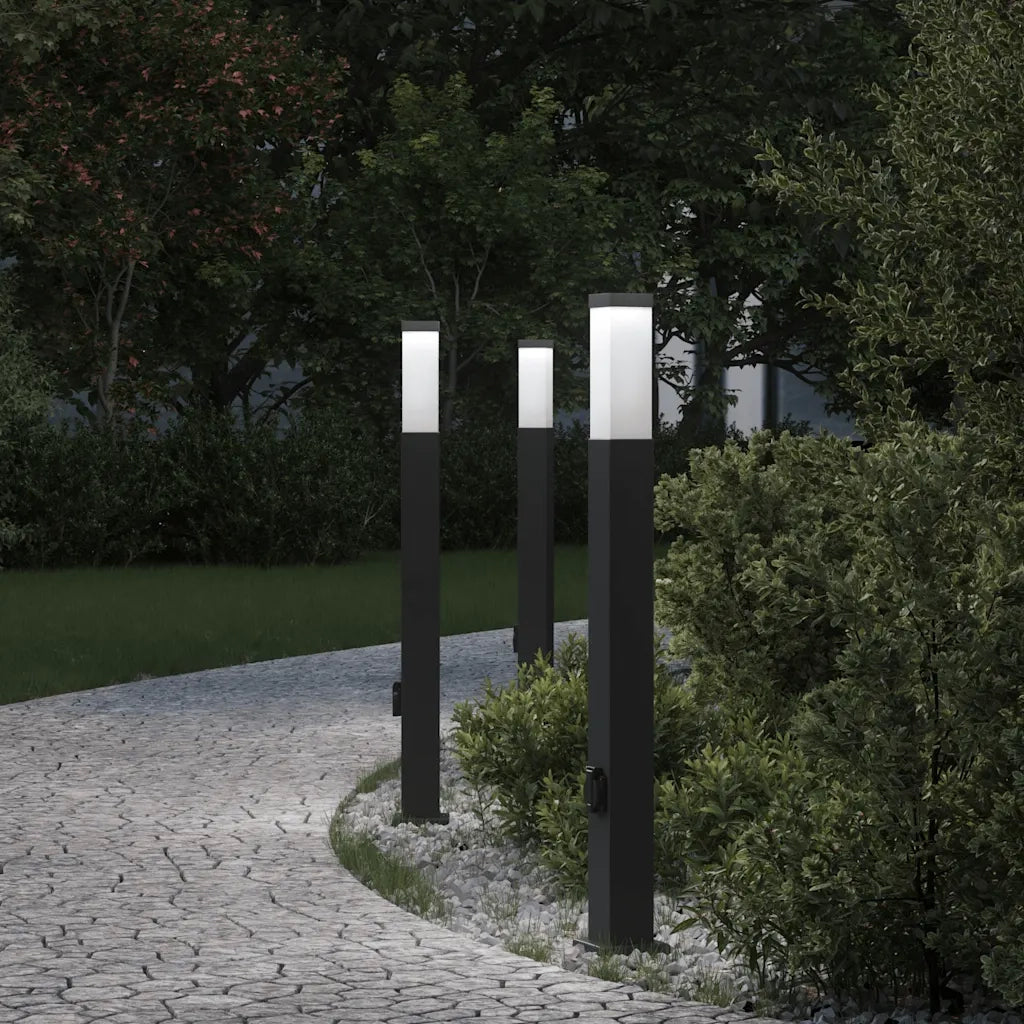 Lampioni a palo con presa elettrica 3 pz 80 cm Nero IP44 4006086