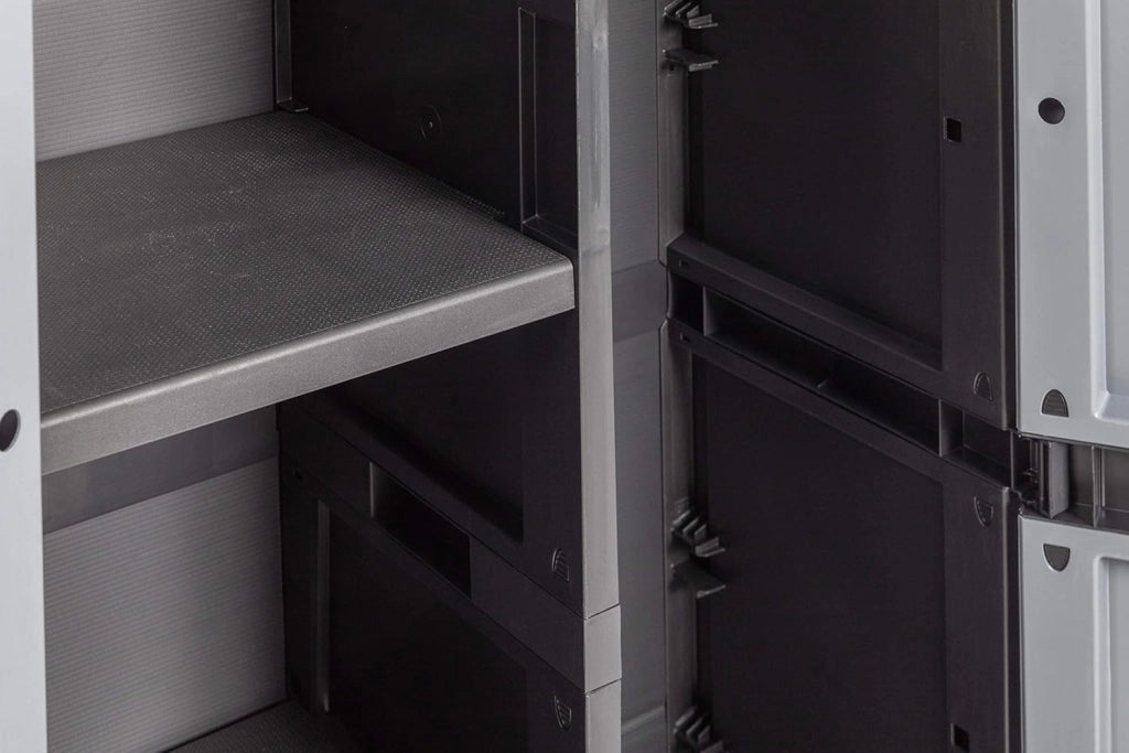 Armadio portascope 2 ante con vano attrezzi e 4 ripiani regolabili in resina colore nero e grigio basalto 65x37x165 cm Toomax