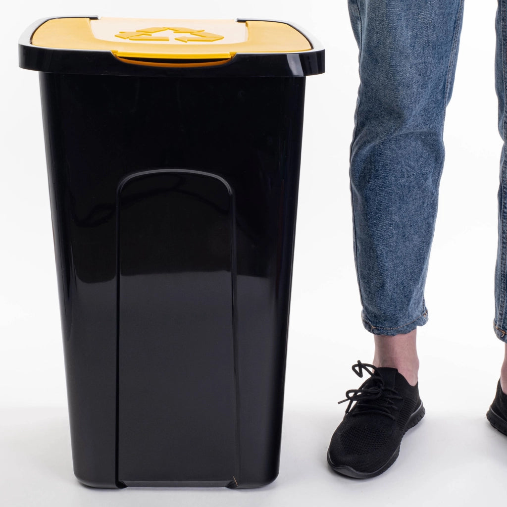 Contenitore per la raccolta differenziata KADAX, 50 litri, in plastica gialla.
