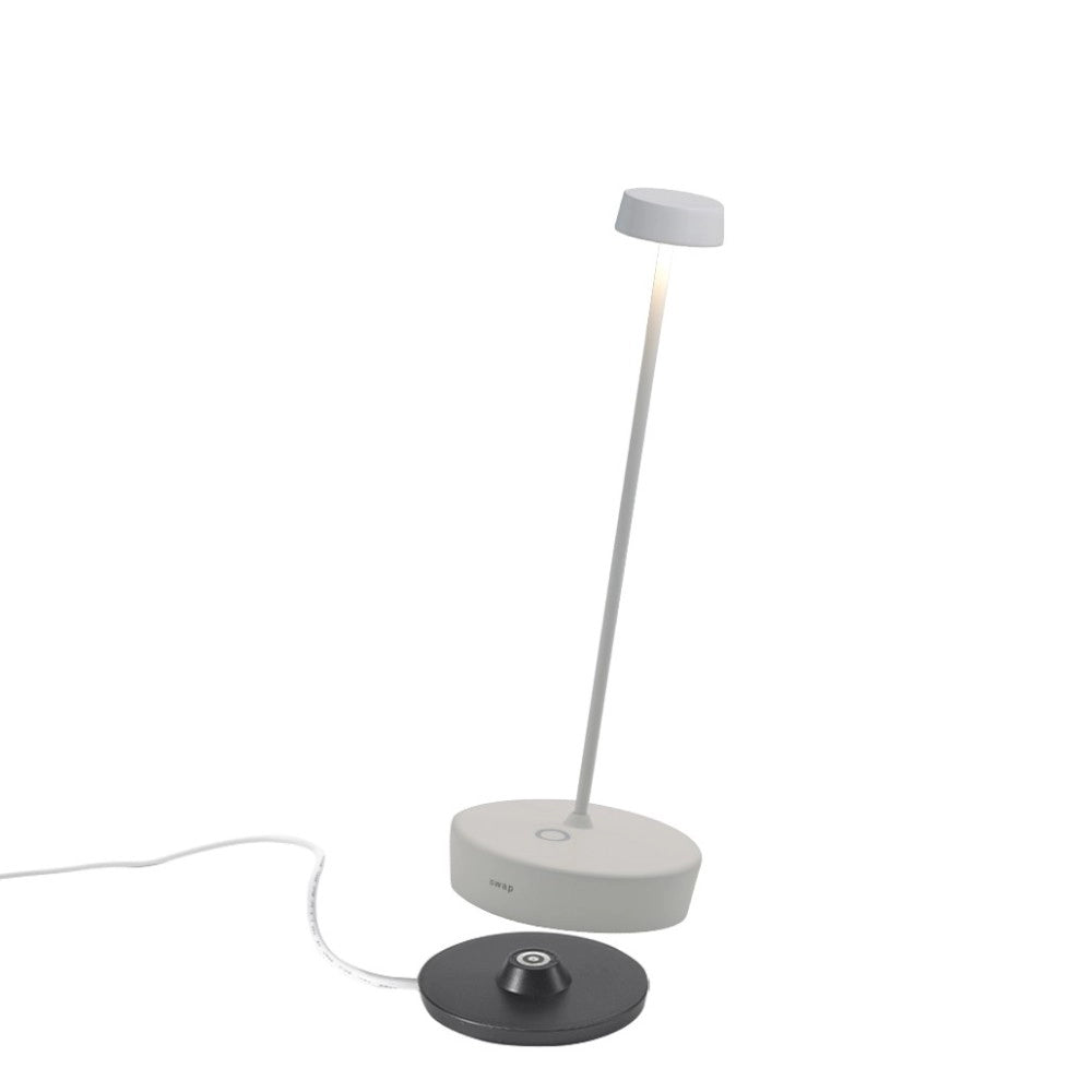 Zafferano Lampada a led da tavolo Swap Pro Bianco ricaricabile e dimmerabile 2200-2700-3000K - 9h massima potenza