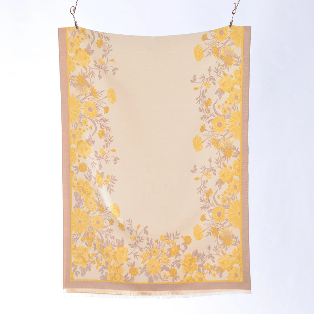 Sciarpa da donna con motivo floreale, modello double-face in cashmere, un vero bestseller per l'autunno e l'inverno.