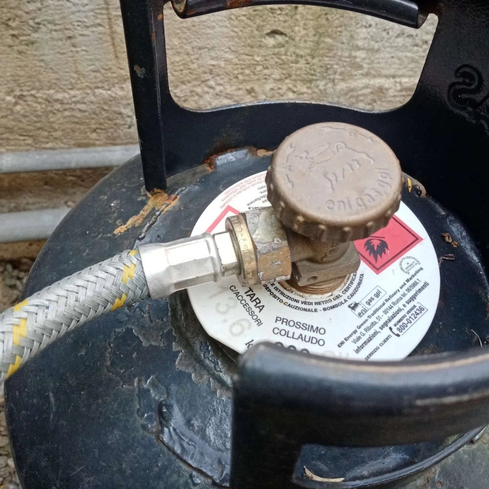 Flessibile gas da 1/2 x 70cm per bombola attacco femmina femmina - 2 guarnizioni incluse